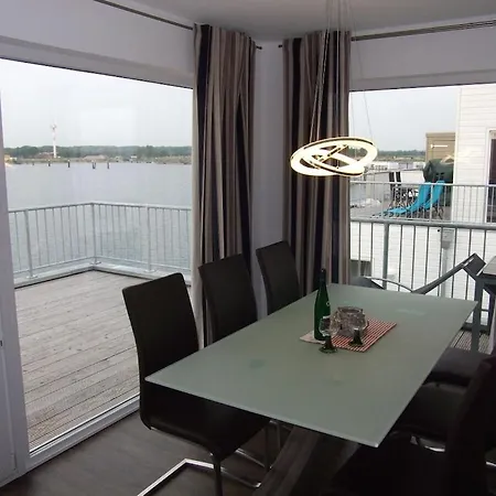 With 2 Bedrooms Appartamento Olpenitz