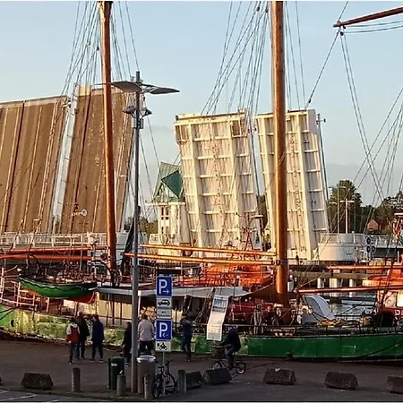 With 2 Bedrooms Olpenitz